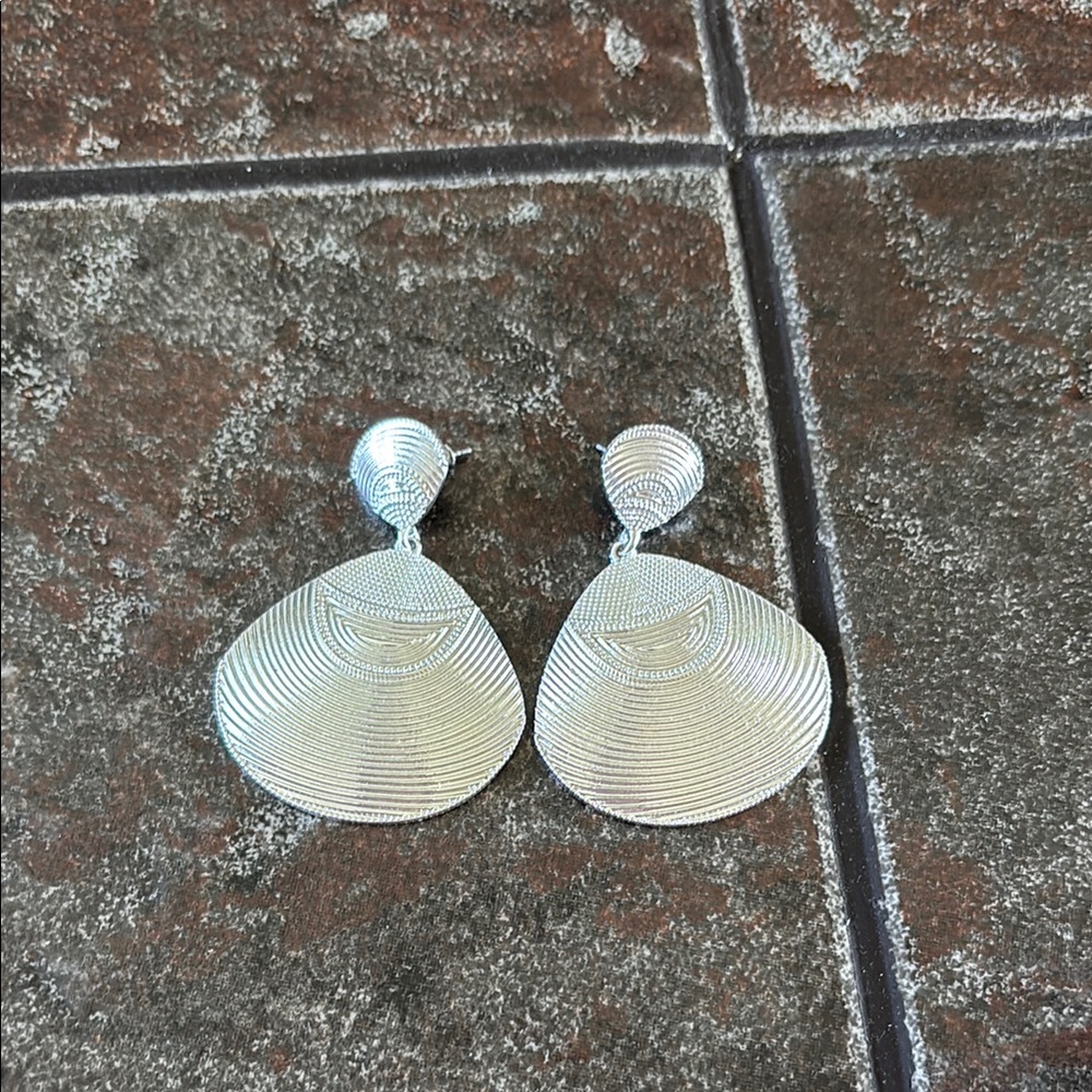 Silver Textured Drop Earrings